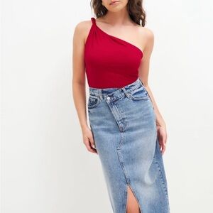 Reformation Red One-Shoulder Twist Top XS